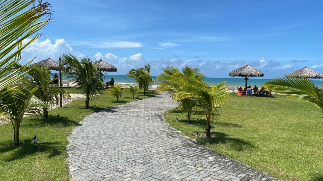 Apto Vista Mar E Pe Na Areia No Beach Way A 300M Do Beach Park Aquiraz Kültér fotó